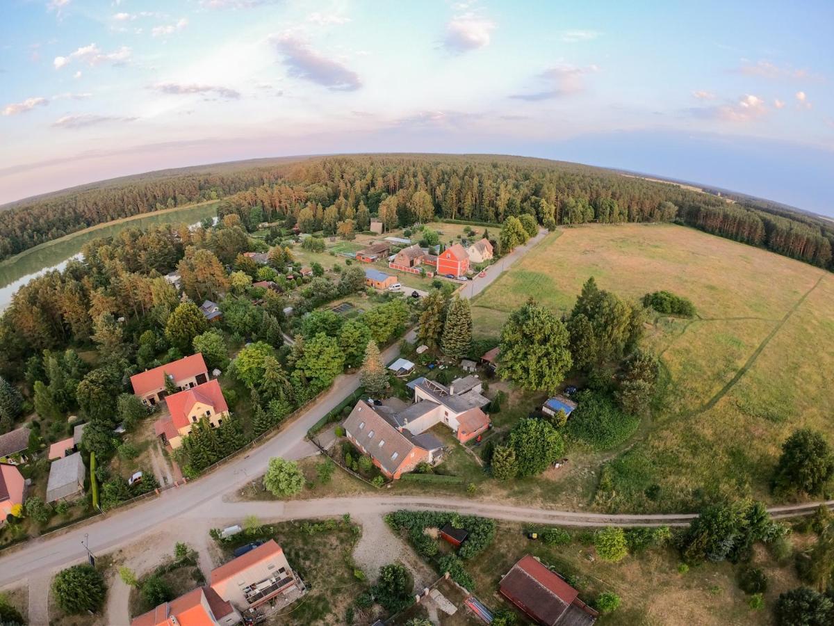 Ferienwohnung Schmidt In Altglobsow Grosswoltersdorf Екстер'єр фото